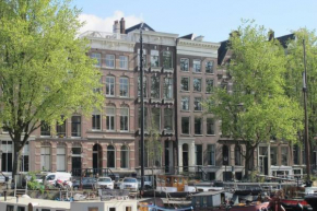 Stunning apartment in the center of old Amsterdam